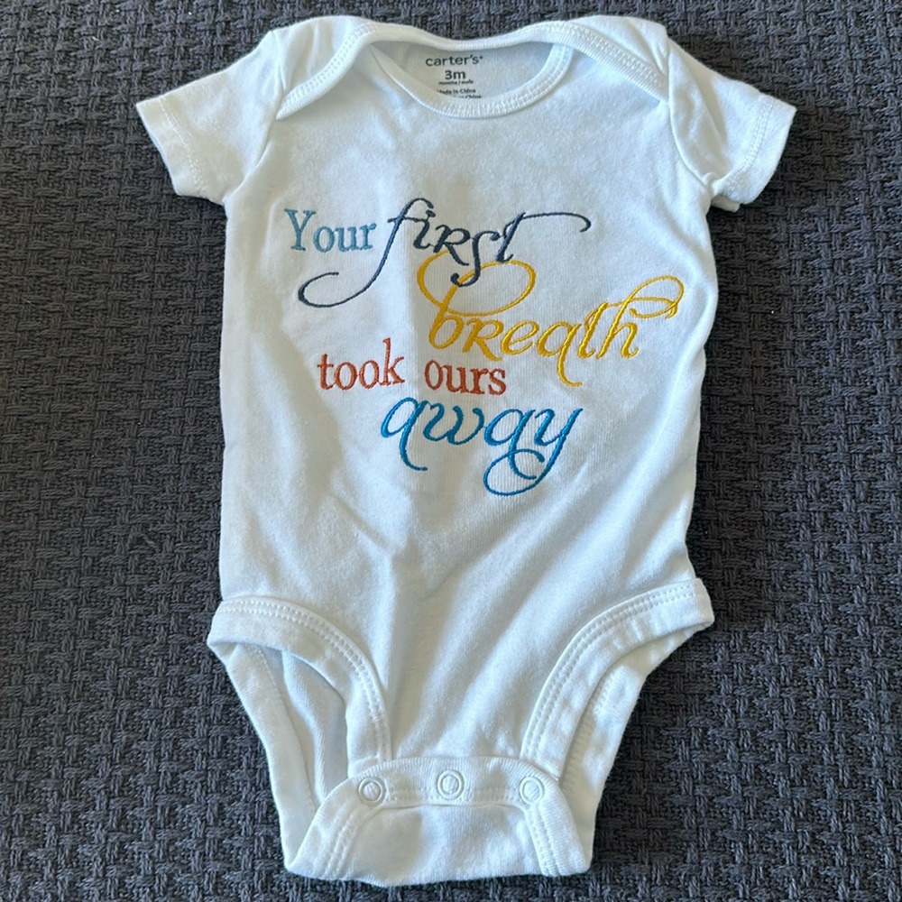 NWOT Carter’s Baby 3 Month Onesie